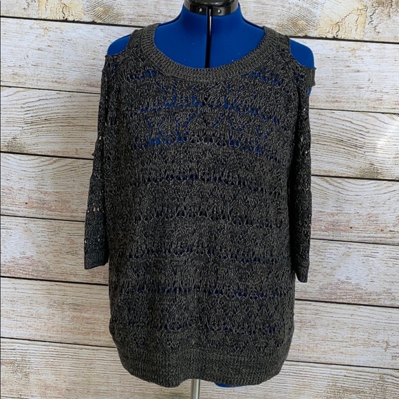 torrid Sweaters - Torrid Sweater w/Cut Out Shoulders & Arms
